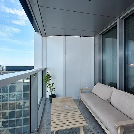 Apartment Eurovea Tower Downtown View, Parking